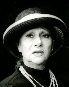 Camelia Zorlescu as 