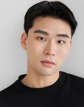 Lee Su-min as Park Min-hu