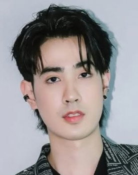 Captain Kannatorn Charapinyo as Jamil