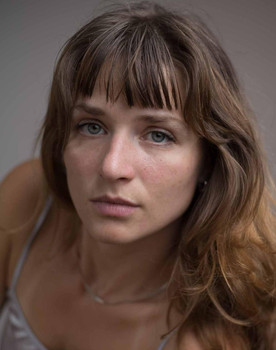 Aisleen McLafferty as Valentine