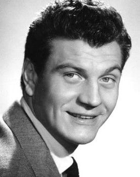 Henri Vidal as Rhual