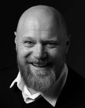 Mads Steffensen as Self - host
