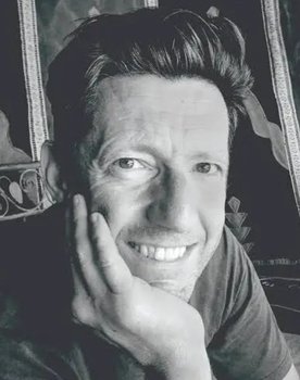 William Ivory as DC Mark Divine