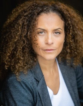 Géraldine Asselin as (voix)