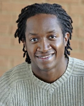 Antonii Evan as Chris