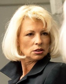 Eva Delage