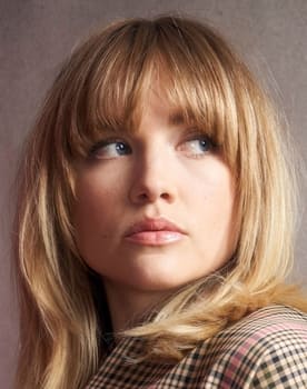 Maddie Hasson as 