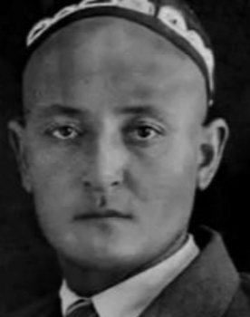 Mashrab Yunusov as Grandfather Bahram