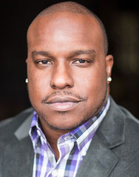 Willie Hill as Robert