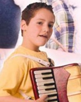 Isaac Castro as Mateo Torres