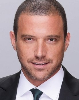 Julián Elfenbein