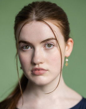 Keira Savage as Midge