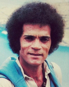 Raúl Indipwo as Próprio