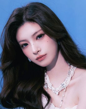 Wang Yiren as Xu Mei