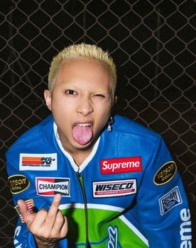 Billy Choi as 吳啟鋒 Billy