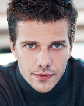 Domenico Diele as Ale
