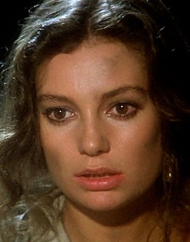 Silvia Aguilar as Erika