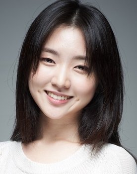 Park Jung-in as Seo Yoon Hee