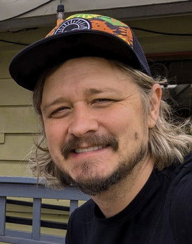 Cam Fielding as Honeybee