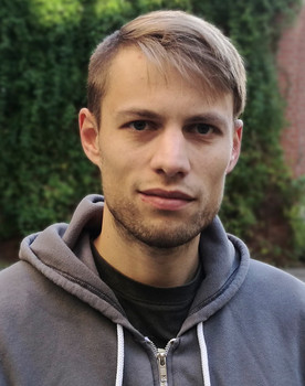 Christopher Comouth as himself