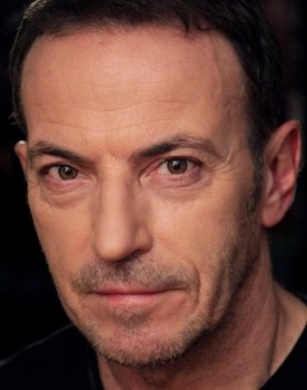 Cusch Jung as Prof. Dr. Jürgen Fassbender