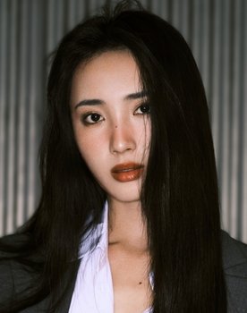 Wang Zixuan as Liu Meng / Xiao Rou