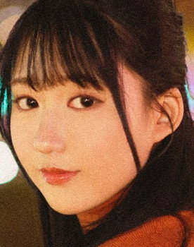 梓まりの