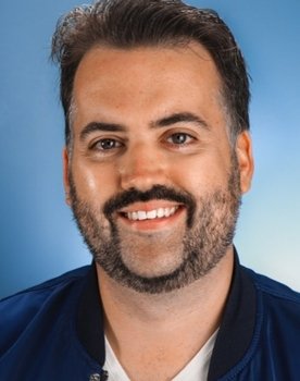 Mike Gallant as Steve Walker/Family Man