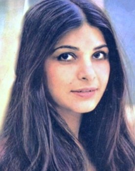 Fahimeh Amouzandeh as Aatefeh's Sister