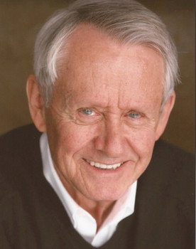 Roger Perry as Paul Fontaine