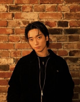 Towa Mitsushima as Yu Miyashiro