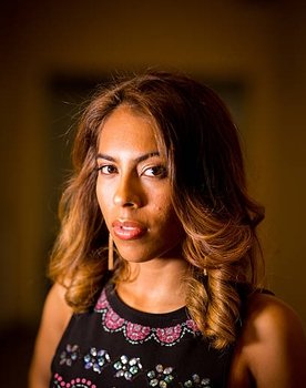 Natalia Polo as Amparo Gómez