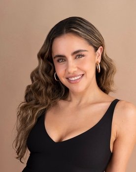 Ana Ortizharo as Rebequita