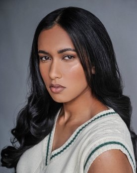Shanuka Nagaratnam as Bailey