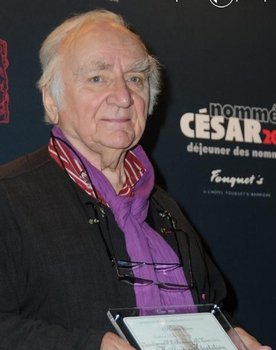 Jean Cosmos as himself