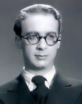 Francisco Ribeiro as Ricardo