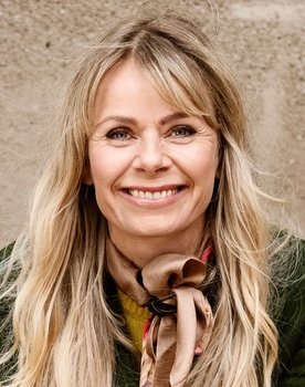 Anne Glad as Host