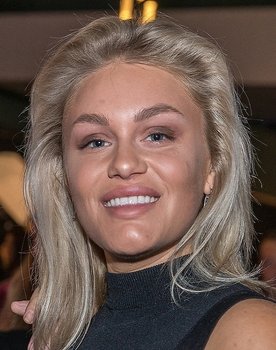 Roxanne Kwant as Linda