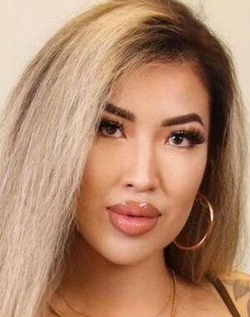 Jessica Yu Ching Chu as Self