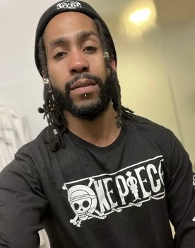 Robbie Reid as Richard