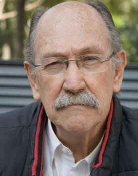 Juan Zerboni as Mario