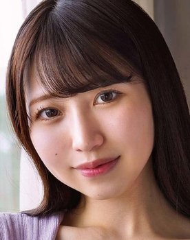 My Drenched Niece Came to My Room Due to Train Suspension from Sudden Heavy Rain… I’ve Never Seen Her as a Woman, But Her Unprotected Breasts and Panties!