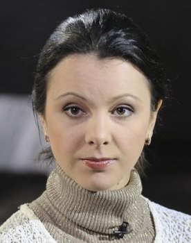 Alina Karmazina as Tatjana