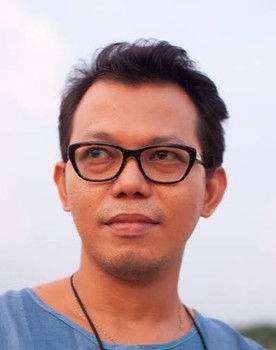 Zeus Bascon as Barber