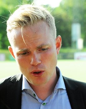 Jonas Eidevall as Himself