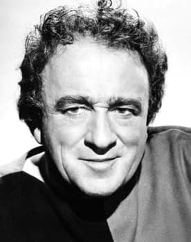 Reginald Beckwith as Telephone Man