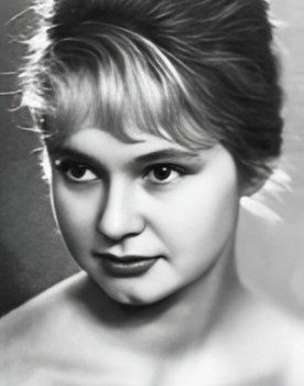 Ecaterina Malcoci as 