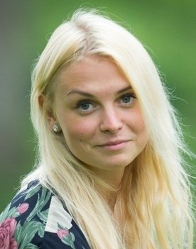 Adeele Jaago as Katrin