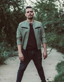 Gerardo Preciado as The Writer