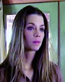 Stephanie Shemanski as Molly